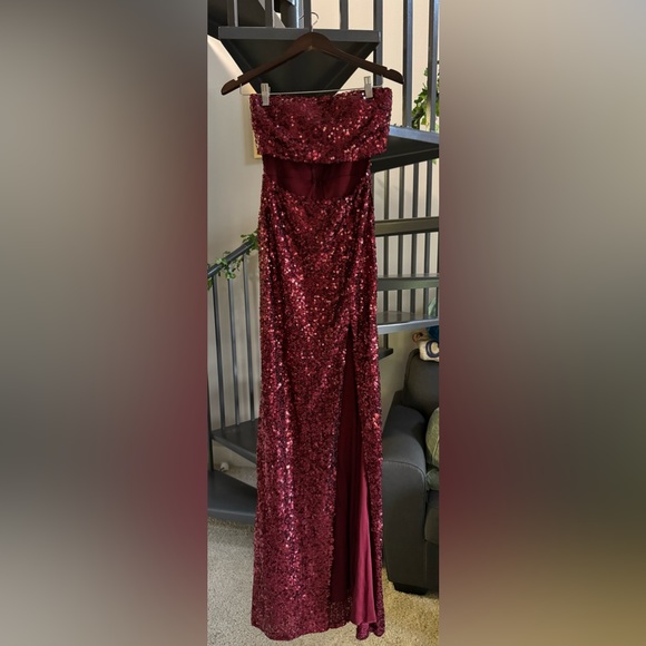 Windsor Sequin Dress - Picture 2 of 4